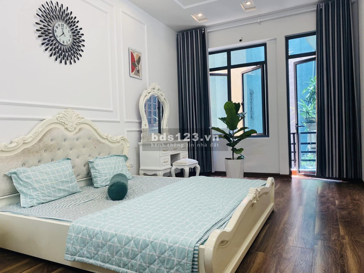 Bán nhà Phú Đô, lô góc, ô tô đỗ cửa, kinh doanh DT 38m² x 5 tầng, giá hơn 4 tỷ LH 03 6969 8383