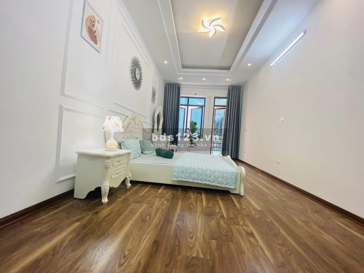 Bán nhà Phú Đô, lô góc, ô tô đỗ cửa, kinh doanh DT 38m² x 5 tầng, giá hơn 4 tỷ LH 03 6969 8383
