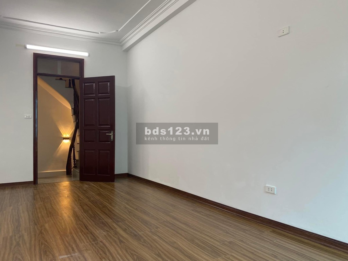 Bán nhà Phú Đô, lô góc, ô tô đỗ cửa, kinh doanh DT 38m² x 5 tầng, giá hơn 4 tỷ LH 03 6969 8383