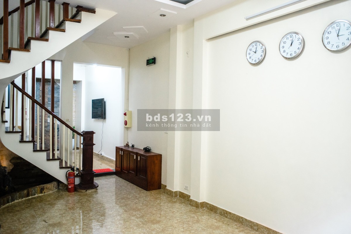 Chính chủ cho thuê nhà nguyên căn mặt ngõ 68 Cầu Giấy