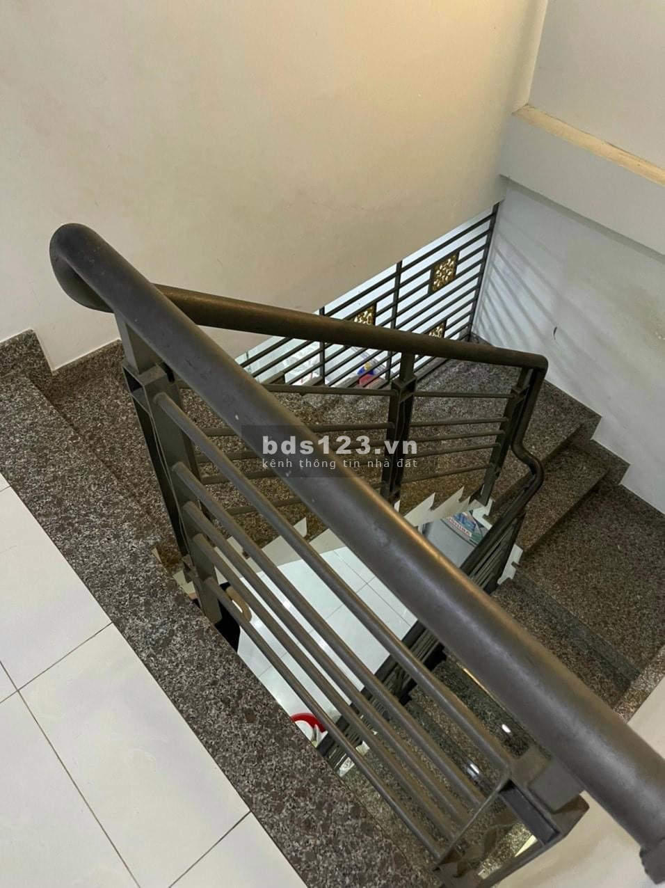 Bán nhà riêng Quận 12 - TP Hồ Chí Minh giá 1.80 tỷ sổ riêng