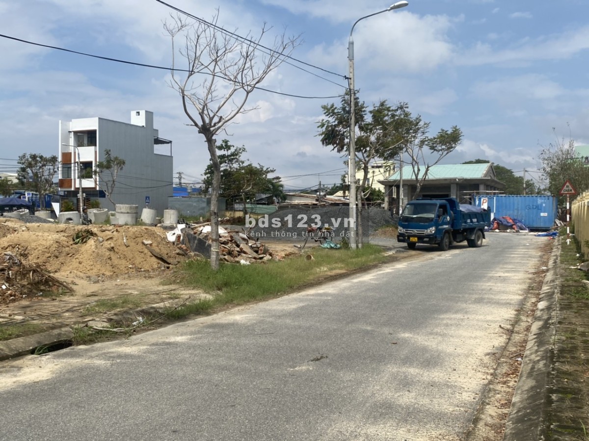 Chính chủ cần tiền gửi bán lô đất đối diện Bệnh viện 600 giường, giá rẻ hơn thị trường 200tr