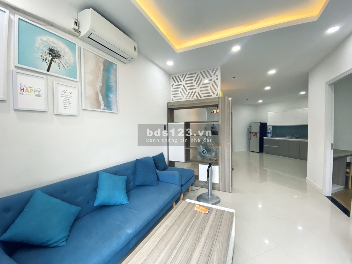 Cần bán căn hộ Monarchy 2 phòng ngủ full nội thất đầy đủ giá tốt