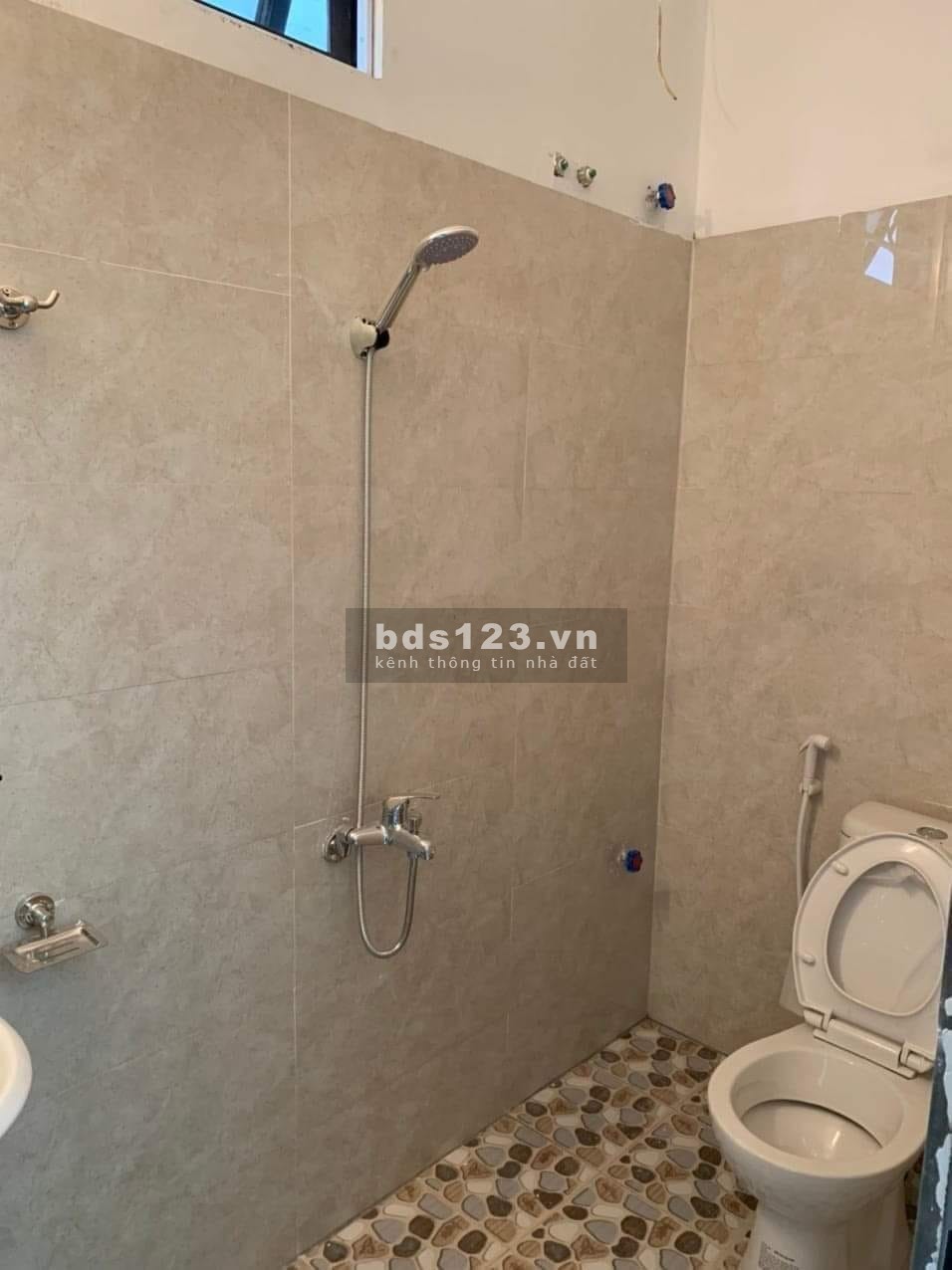 Siêu phẩm nhà An Thắng, Biên Giang DT 30m² x 4 tầng giá chỉ 1,95 tỷ ô tô Đỗ LH 086.222.1688