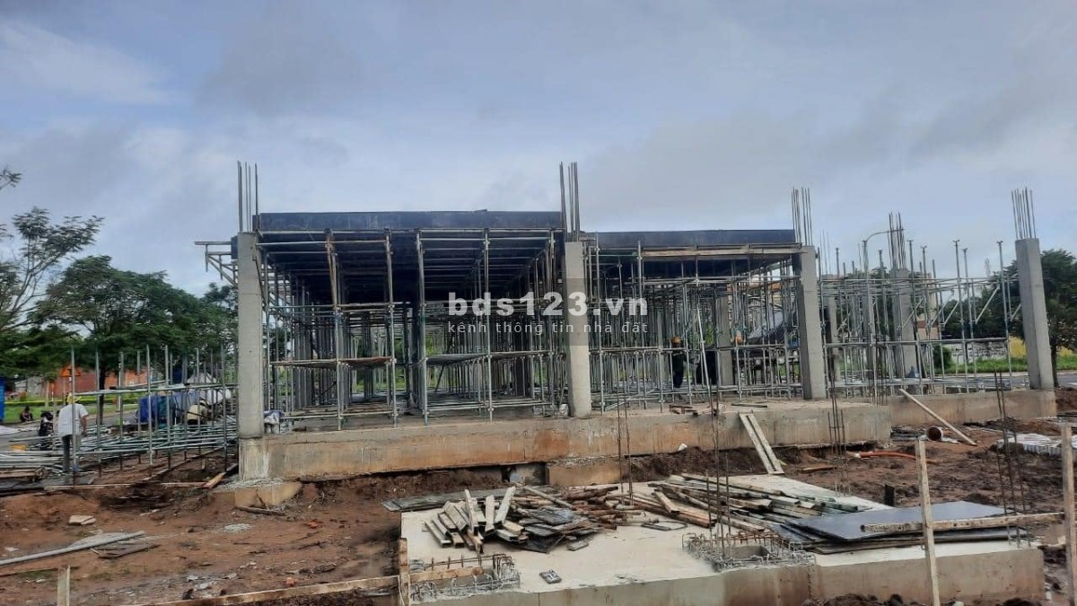 Chính chủ bán lô E44 Lago Centro, giá tốt, làm việc trực tiếp.