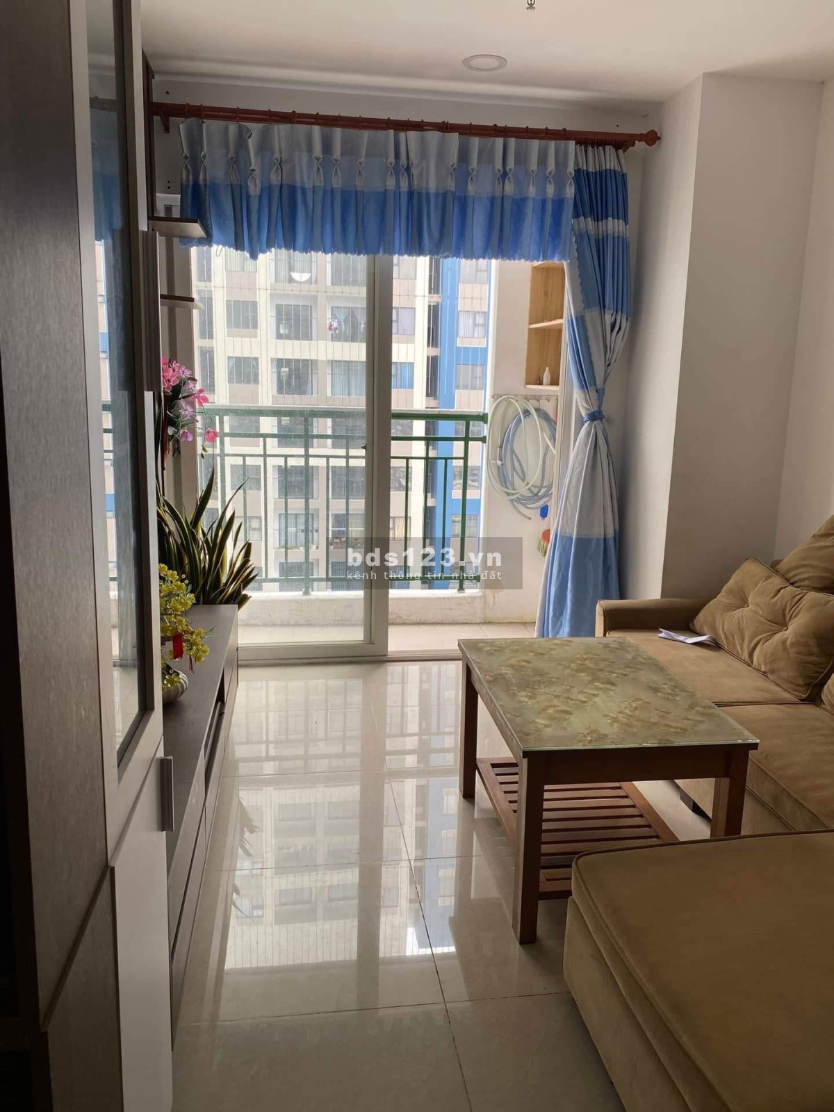 Chỉ 580 triệu căn 2 phòng ngủ 60m2 cạnh Vincom Dĩ An vô ở ngay, Có Sổ Hồng, Hỗ Trợ Vay NH