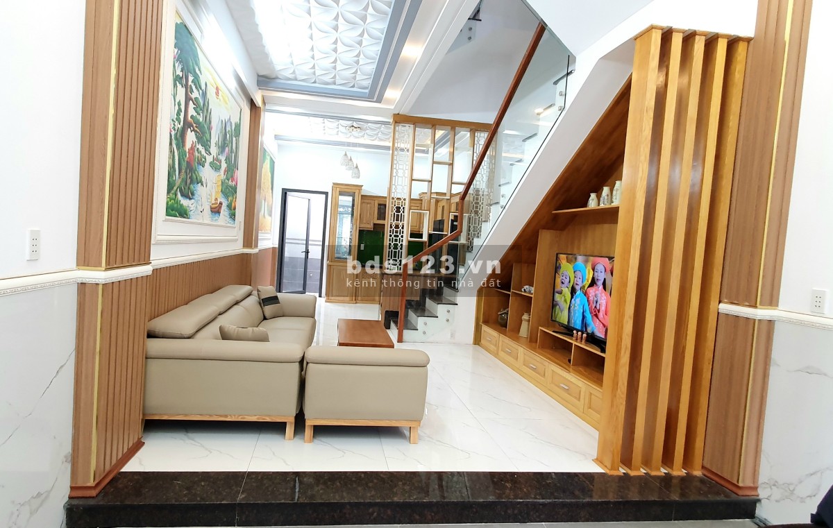 Chính chủ bán nhà ở khu dân cư The Sun Residence Nhà Bè