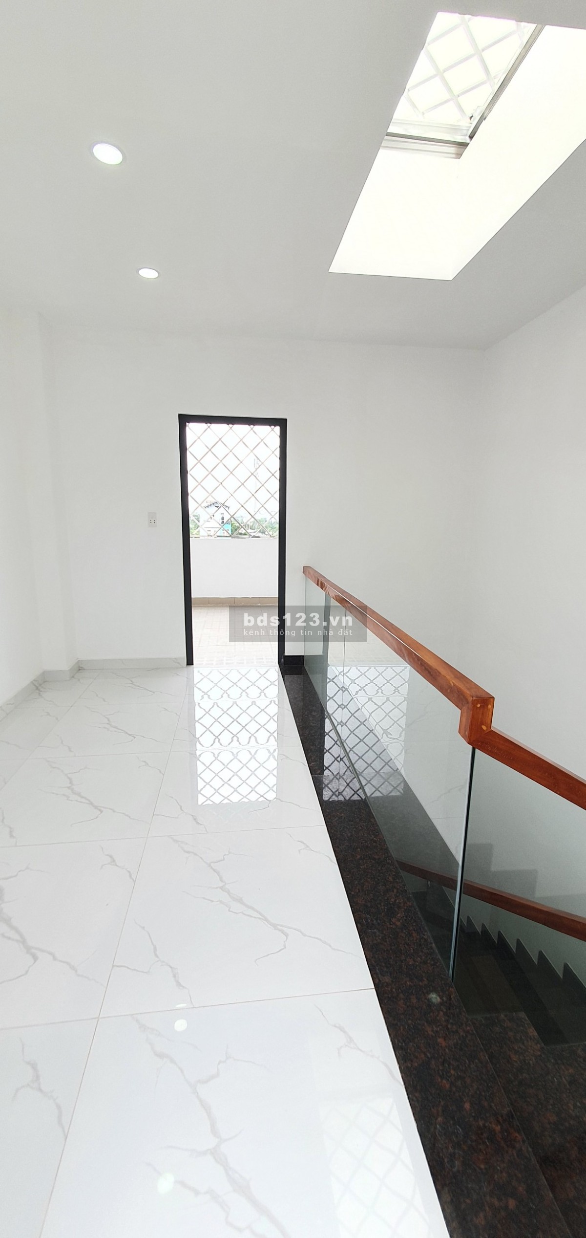 Chính chủ bán nhà ở khu dân cư The Sun Residence Nhà Bè