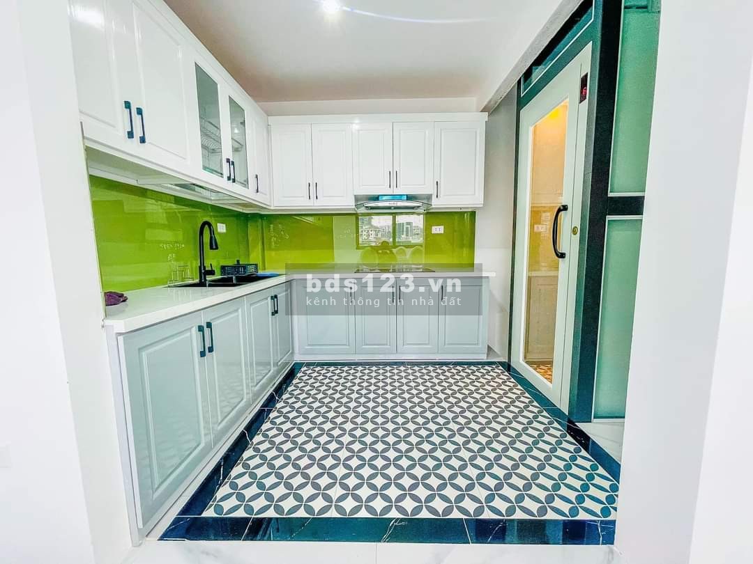 Siêu phẩm đường Trần Quốc Vượng, 6 tầng, thang máy, giá 4.95 tỷ