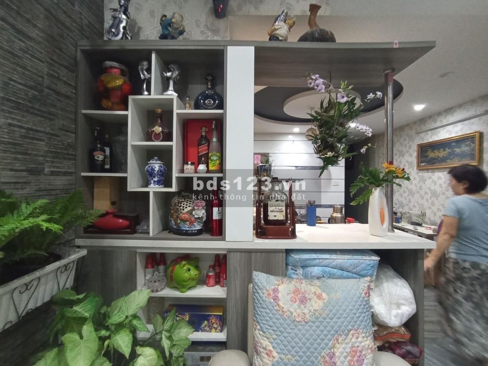Mặt tiền Lê Thạch chủ gấp bán 100m² giá chỉ 4,5 tỷ cách bx trung tâm chưa đến 200m