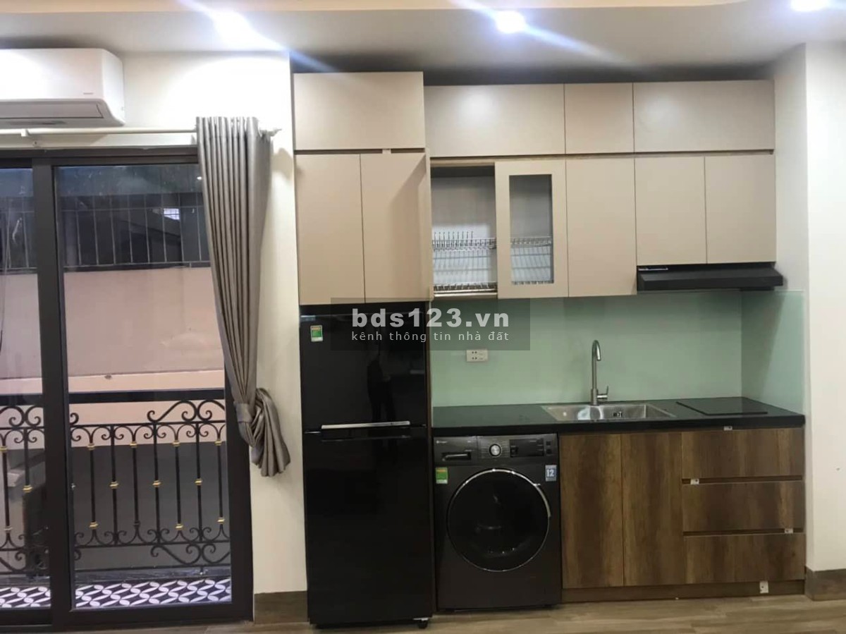 Bán tòa nhà mặt phố Quận Thanh Xuân lô góc kinh doanh, mặt tiền 5m, 10 phòng khép kín