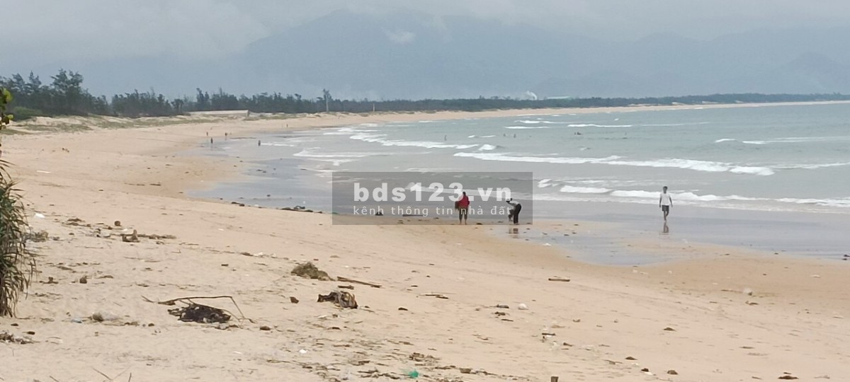 Đất view biển giá 8,4tr/m2 (1200m2 thổ cư và 1800m2 nn) bán hết tổng 4000m2