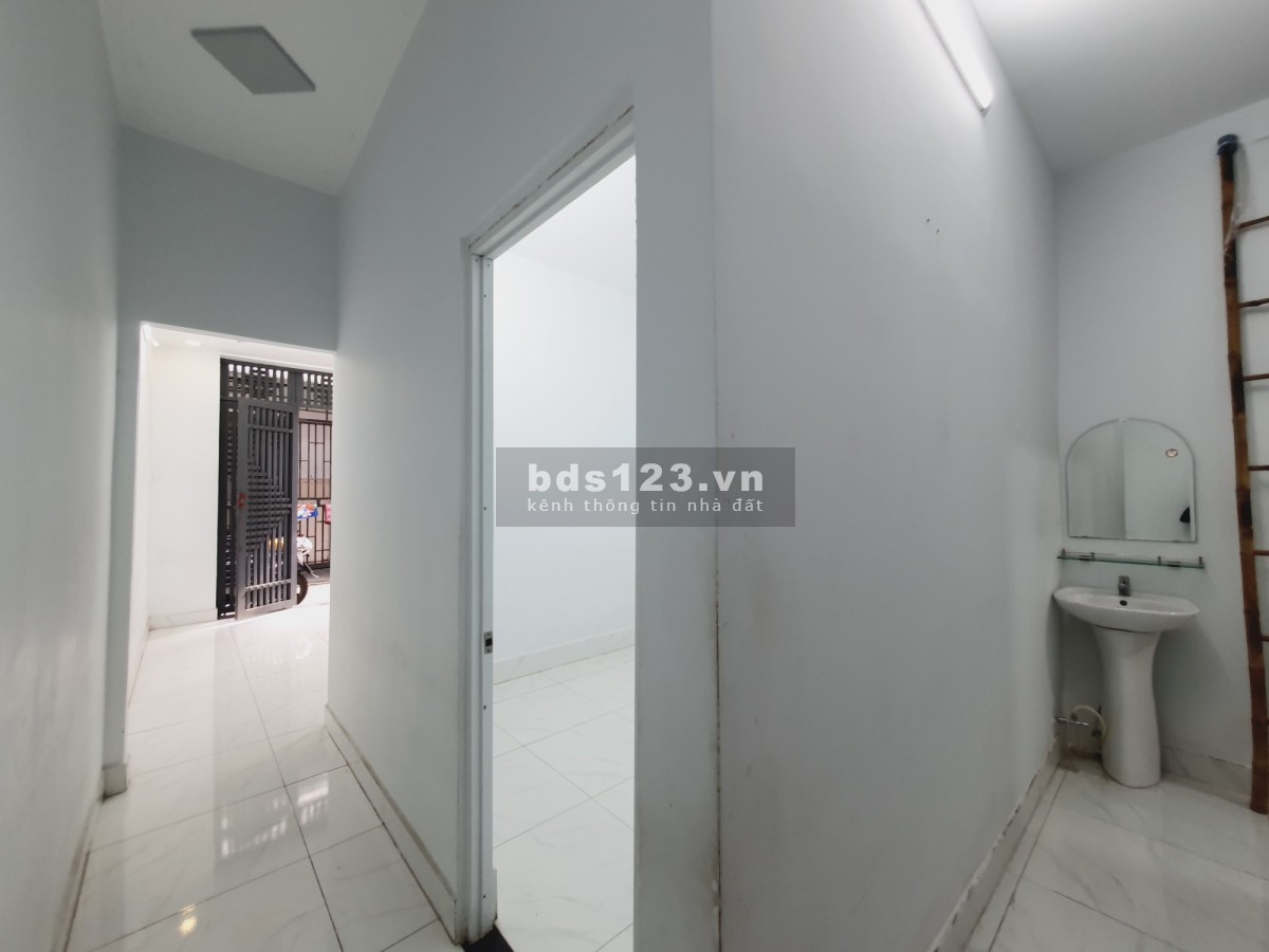 Bán Nhà HXH Đường số 11, Tăng Nhơn Phú B, dt 40m2 giá 3 tỷ 350, khu vực có an ninh