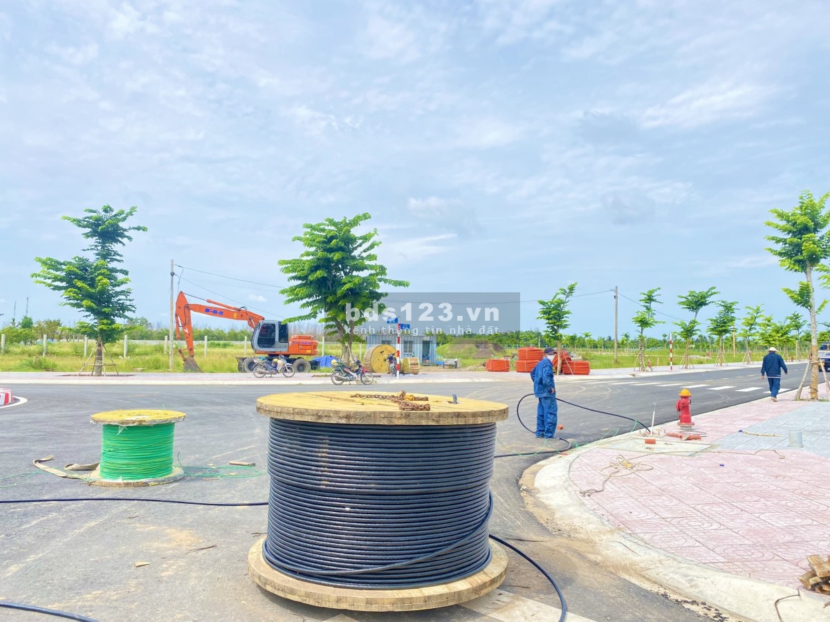 Đất nền shophouse mặt tiền TL830, từ 2.7 tỷ/nền, thanh toán 36 tháng