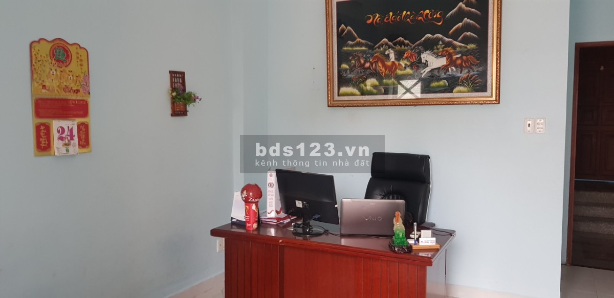 Cho thuê nhà nguyên căn mặt tiền Khu Tên Lửa giá 15 triệu/tháng