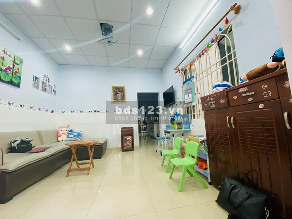 Bán nhà MT Trương Phước Phan gần chợ Bình Trị Đông 68m2 SHR