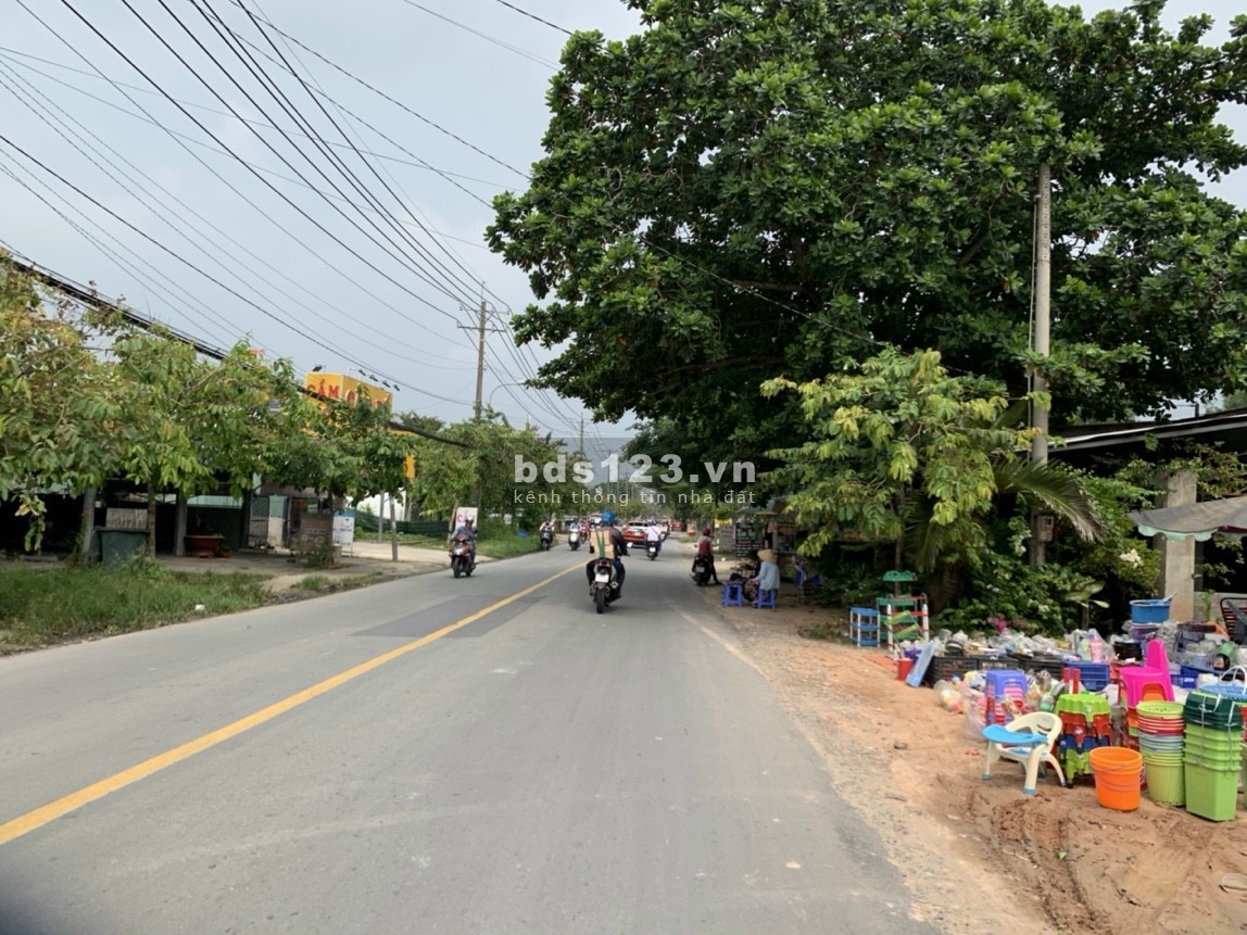 Chính chủ cần bán gấp 1 lô đất nền gần chợ Thanh An - Hớn Quản