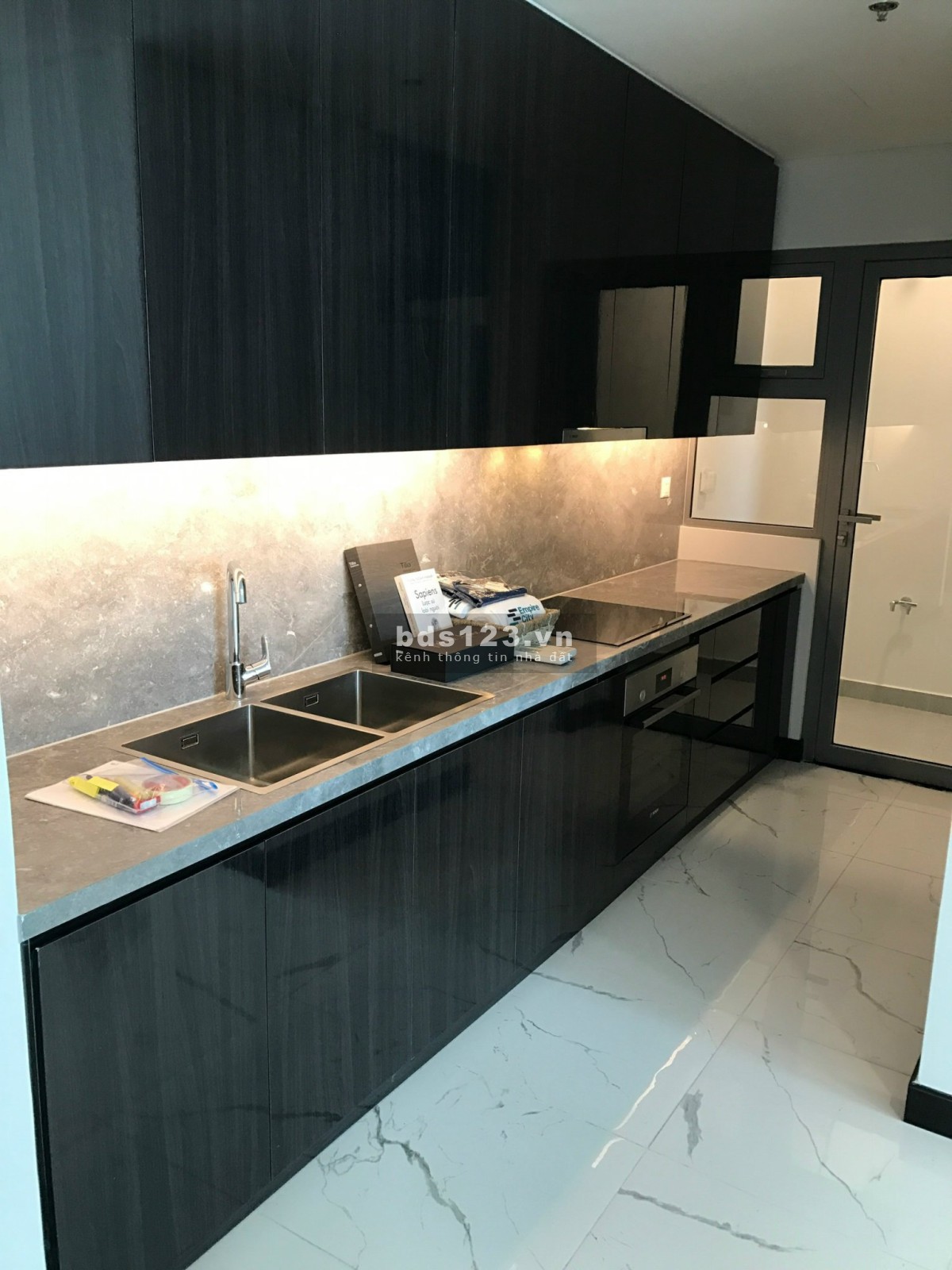 Căn hộ 1 phòng ngủ Empire City đang có giá thuê cực kì tốt lh 0938665292