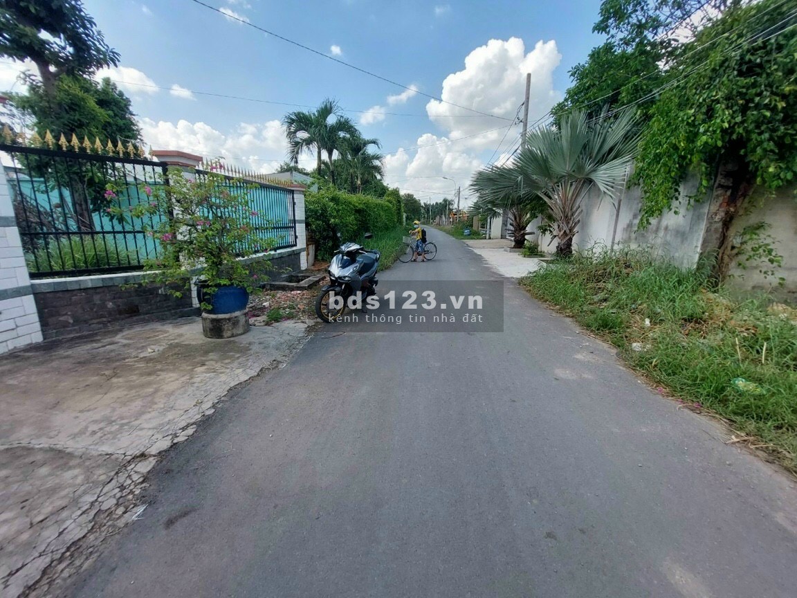 Tôi chính chủ cần bán gấp lô đất gần cầu vượt củ chi giá chỉ 645tr(85m2)