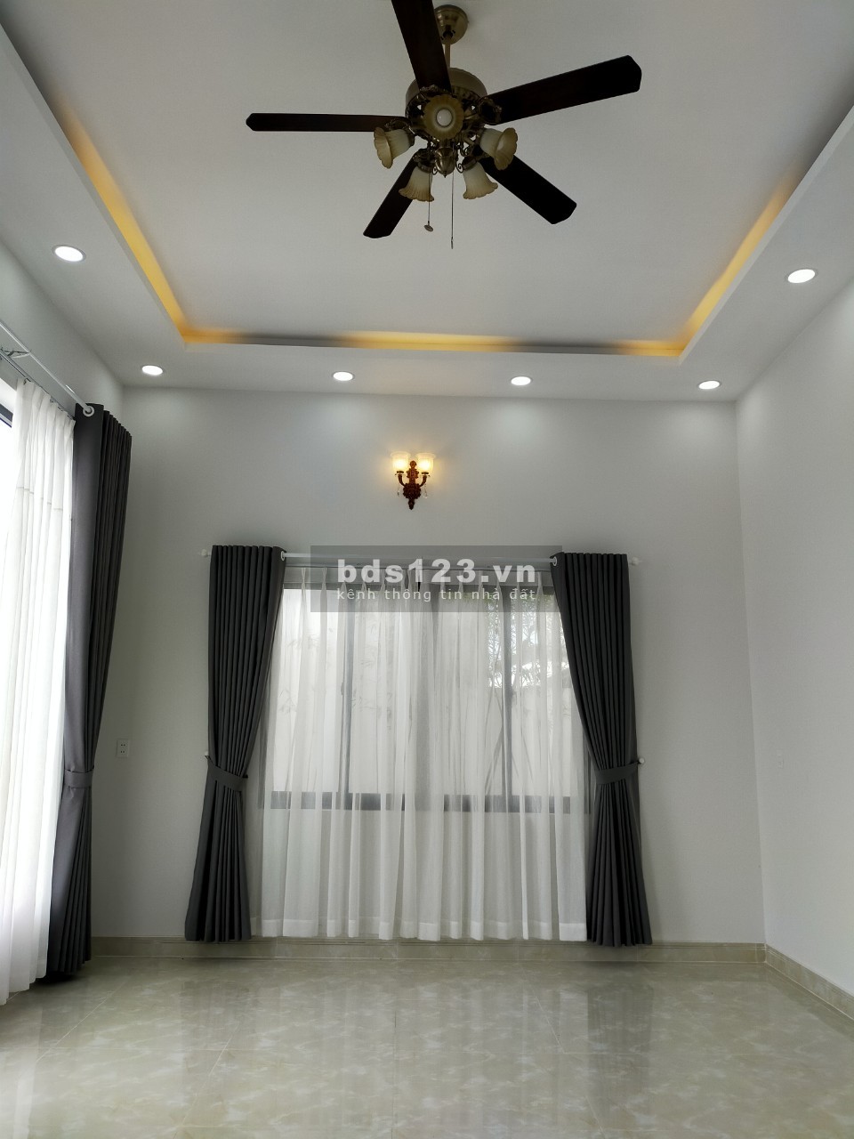 Cho thuê biệt thự mới xây dtsd 510m2 giá 28 triệu/tháng, Quận 12
