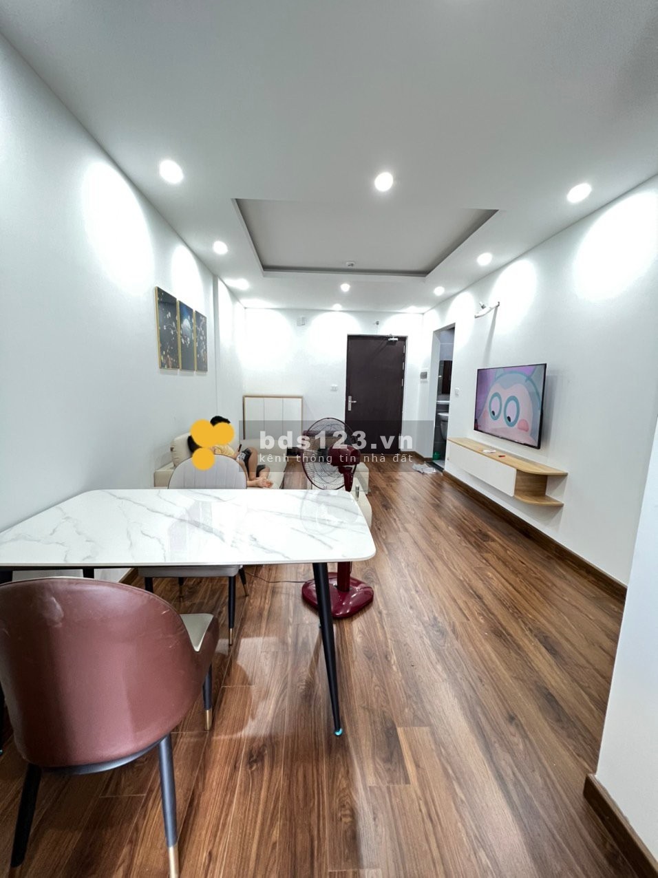 Cho thuê chung cư VCI Vĩnh Yên, tầng 20, tòa B. Có 2 PN + 1 VS
