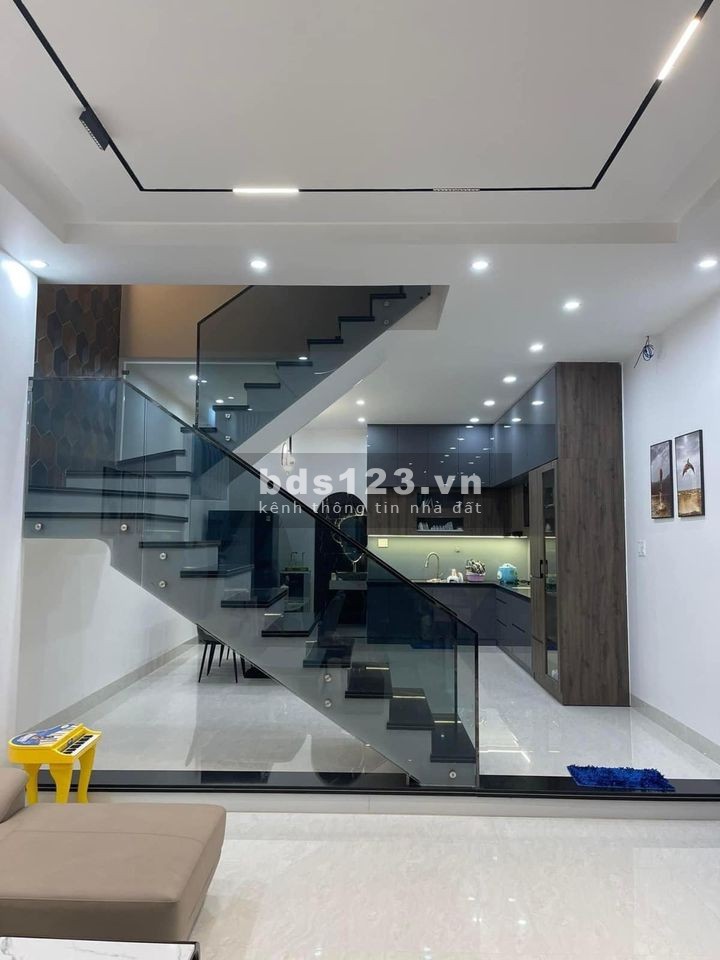 Siêu phẩm nhà ở liền với diện tích 110m² chỉ nhỉnh 4 tỷ, nội thất Châu Âu