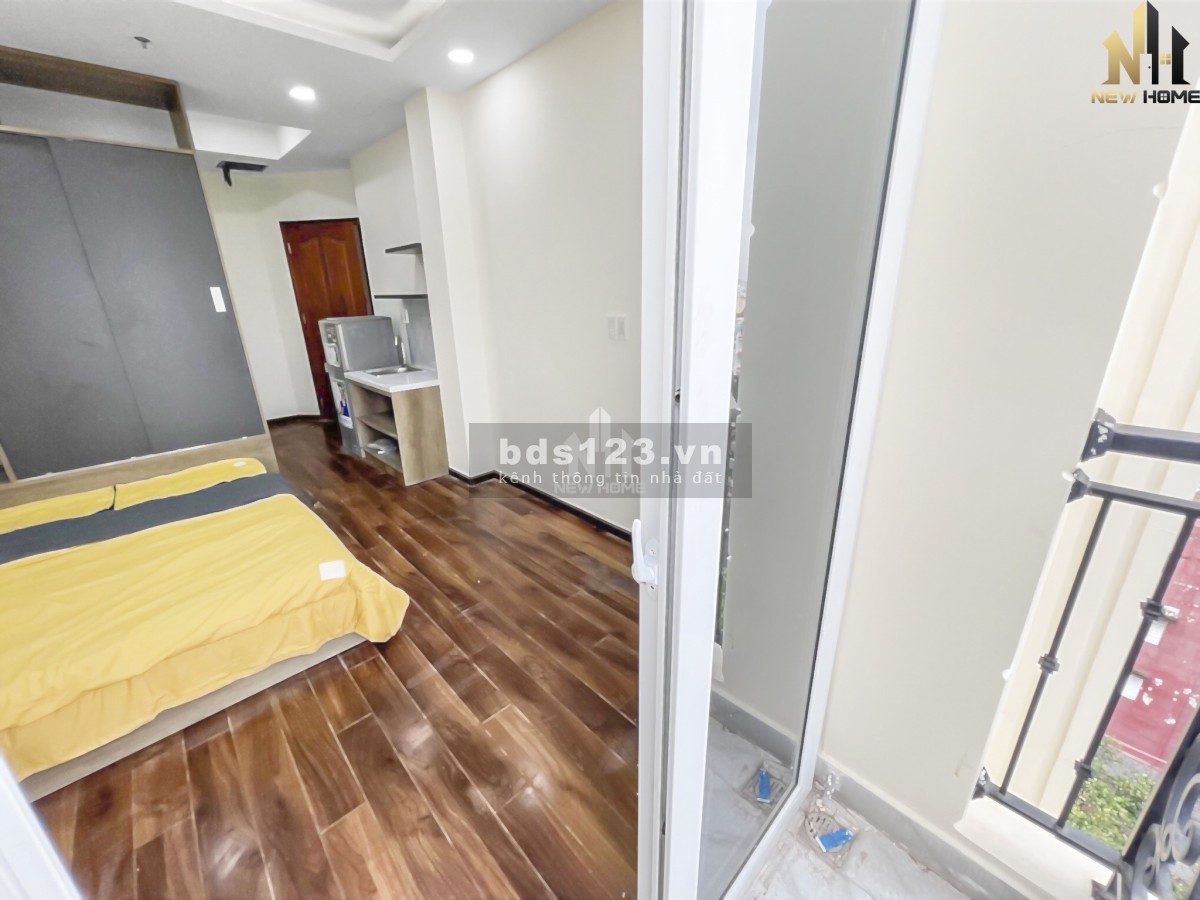 Cho thuê căn hộ ban công full nội thất không gian thoáng, giá tốt