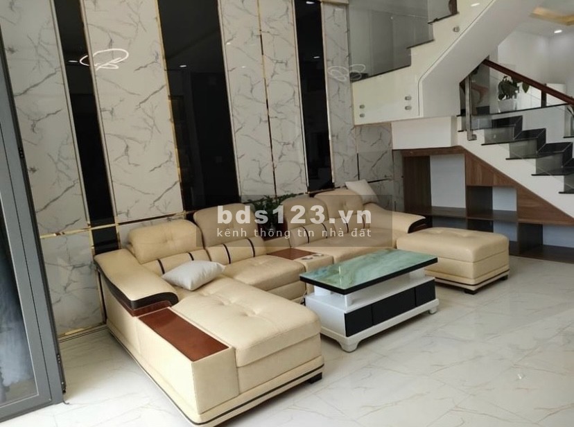 750 triệu căn trên trục đường Quốc lộ 50 nơi được xem là thủ phủ công nghiệp (đầu tư - cho thuê)