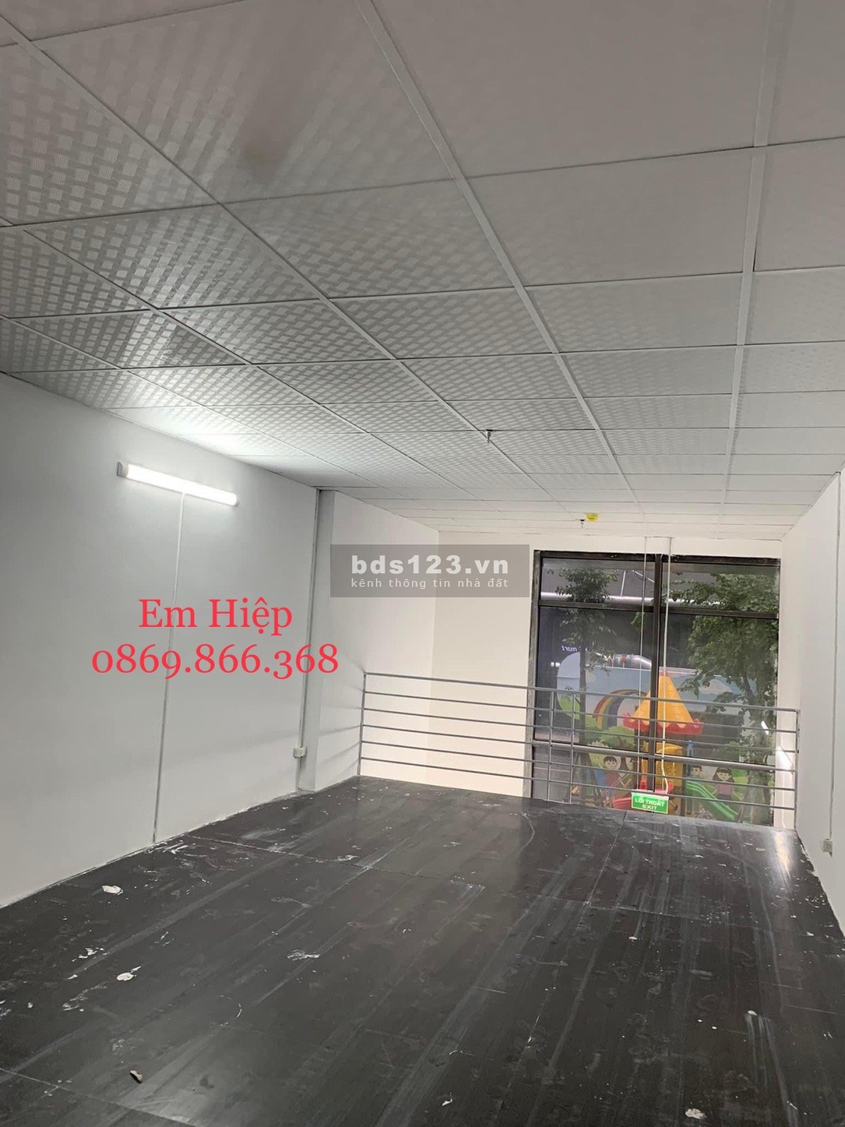 Chính chủ cần bán lô kiot IEC, shophouse chân đế IEC, S: 35m2, có sổ, dự án IEC Tứ Hiệp, Thanh Trì