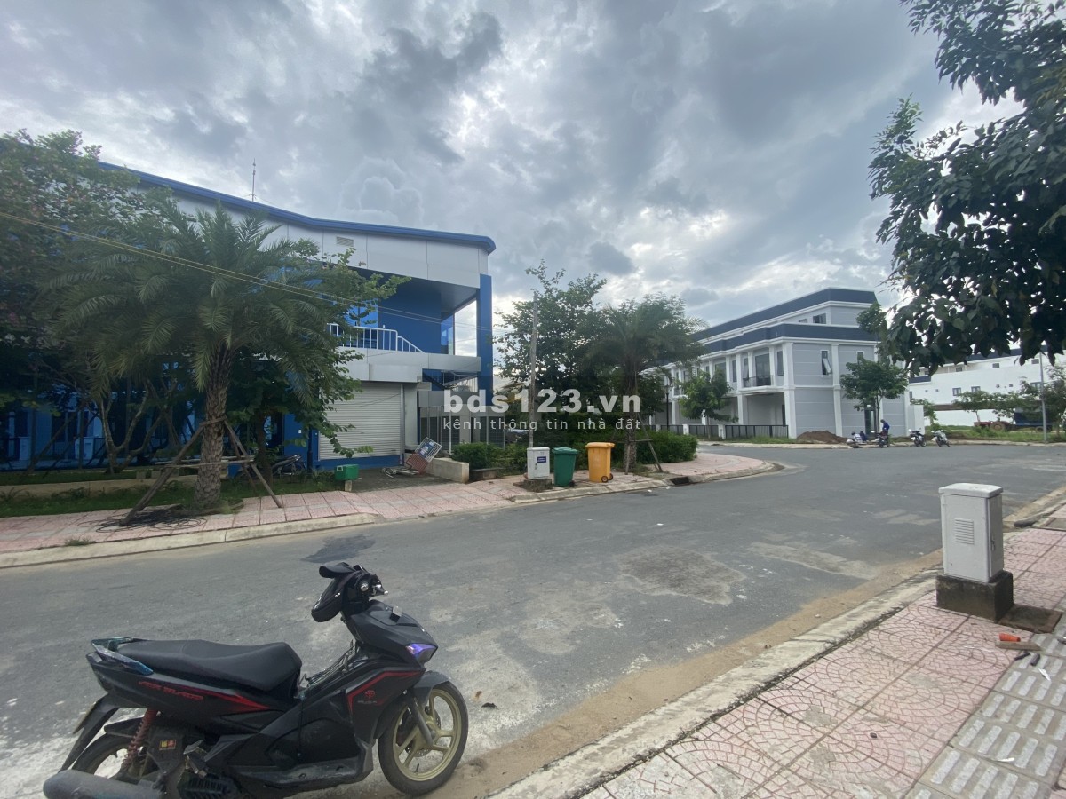 Nhà phố vườn The Sol City - Khu vực vàng thời điểm hiện…