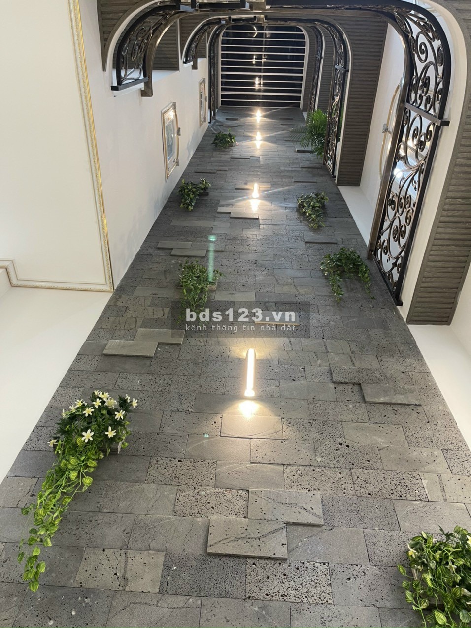Vip nhà mới xây gần trung tâm thương mại Aeon Mall Bình Tân