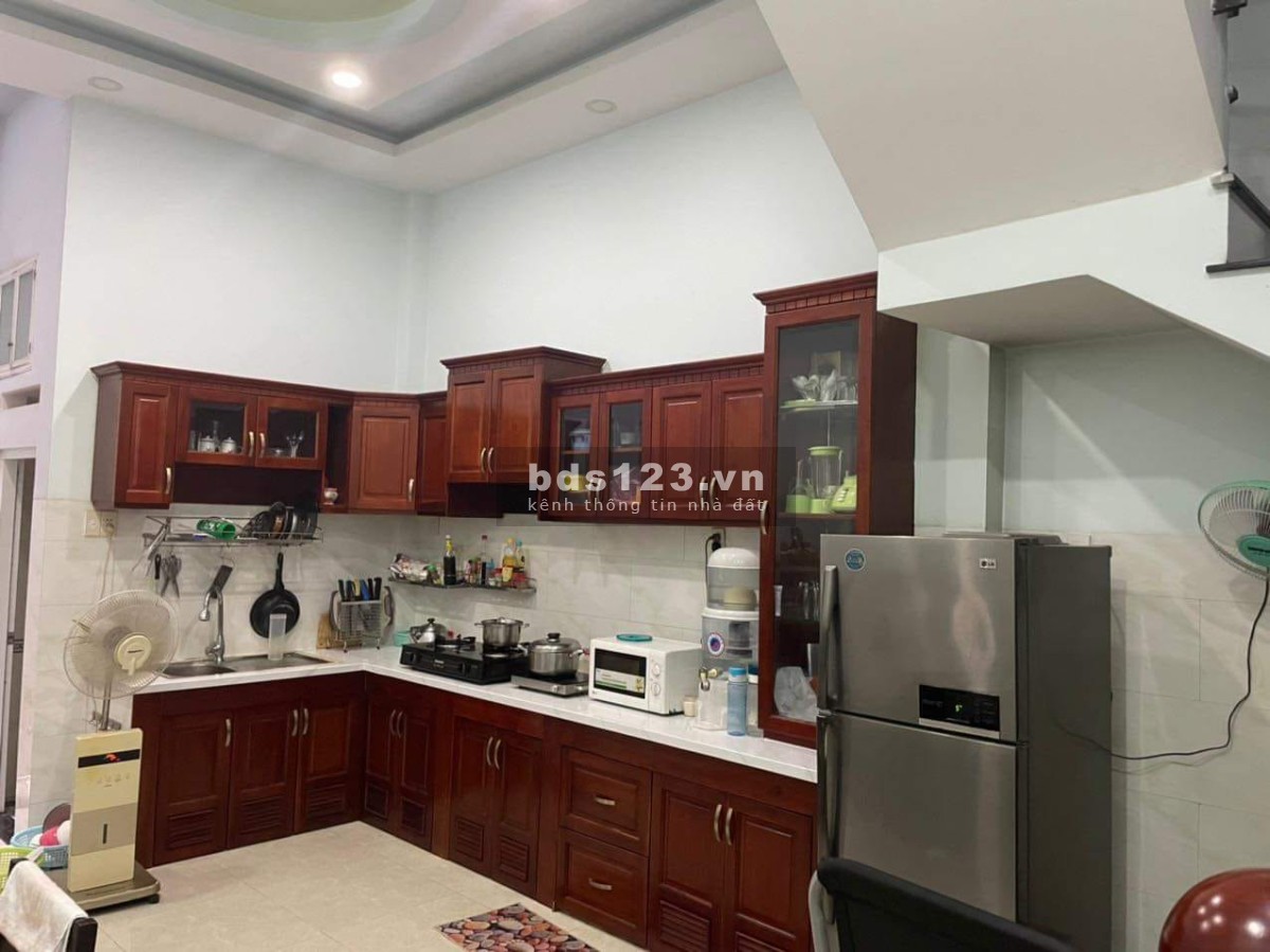 Bán nhà HXH Lê Văn Quới, DT 64m² x 4 tầng BTCT, 4 PN, giá chỉ 5,15 tỷ