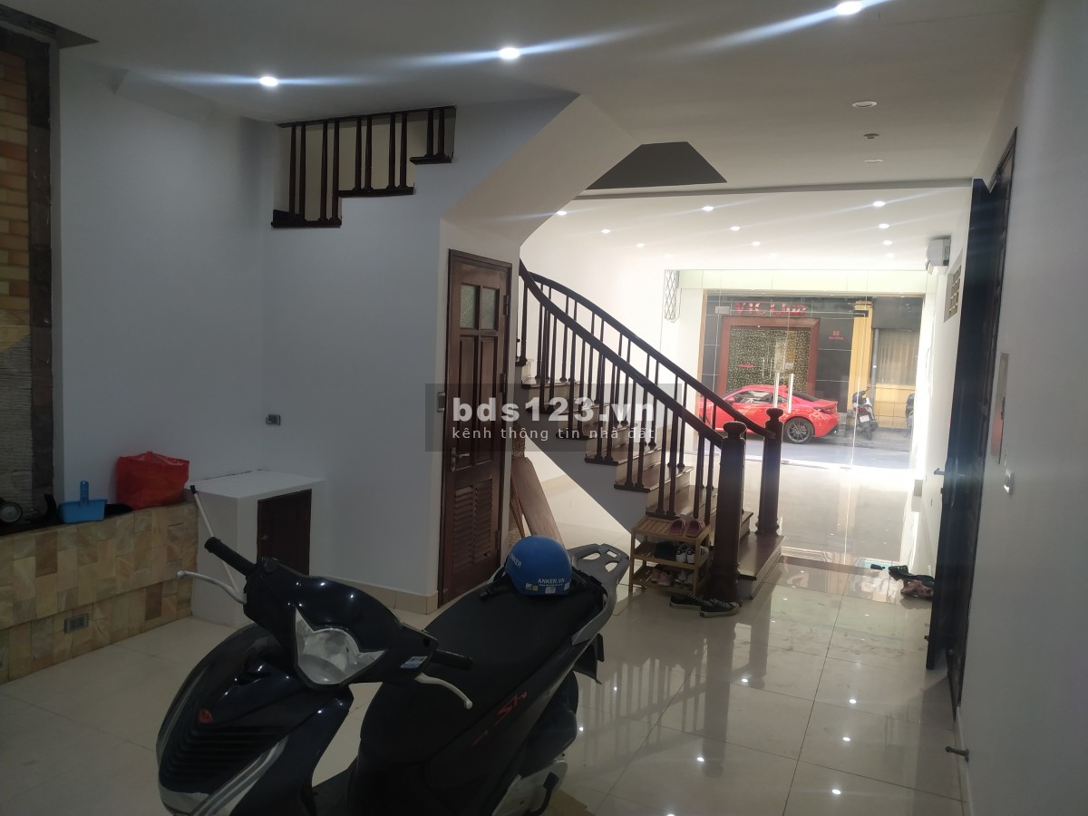 Cho thuê cửa hàng văn phòng 67 Đường Ngõ Giếng Hoàng Cầu
