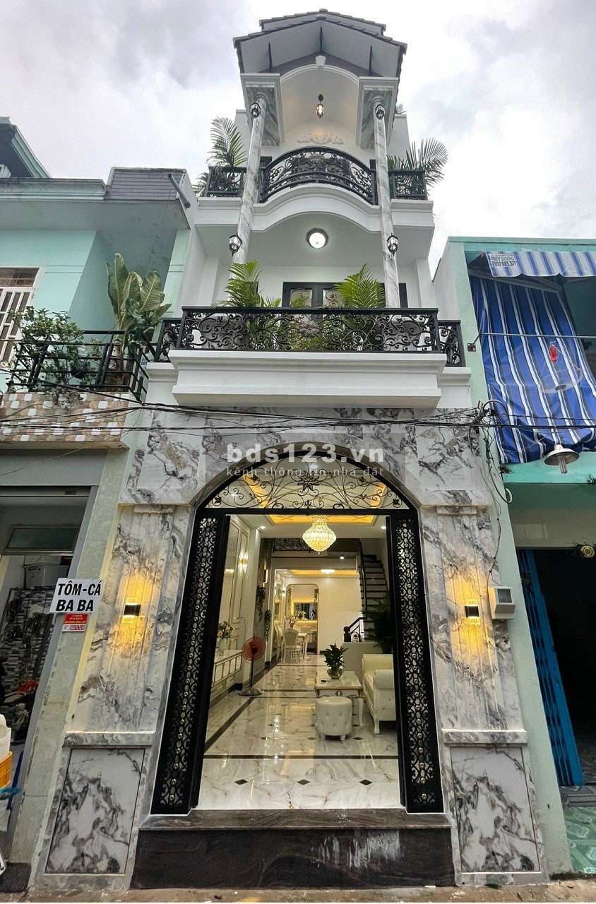 Vip nhà mới xây gần trung tâm thương mại Aeon Mall Bình Tân