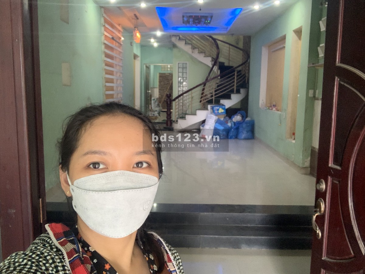 Chính chủ mặt tiền xe tải Bùi Tư Toàn Quận Bình Tân, DT 136m²