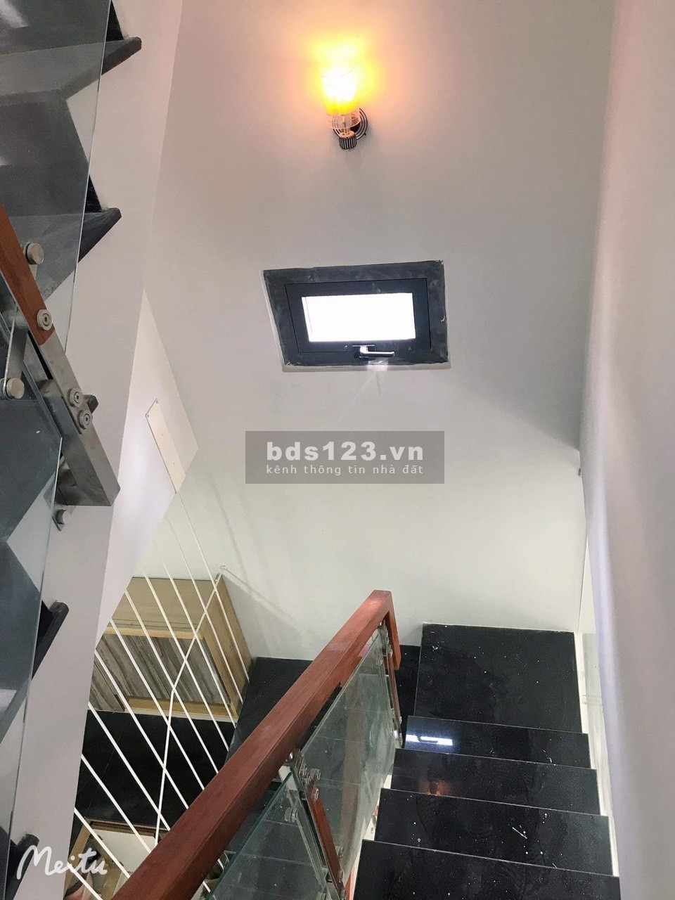 Gấp bán nhà hẻm xe hơi Hương Lộ 2, DTSD 65m² x 4 tầng 2 mặt tiền hẻm nhỉnh 5 tỷ
