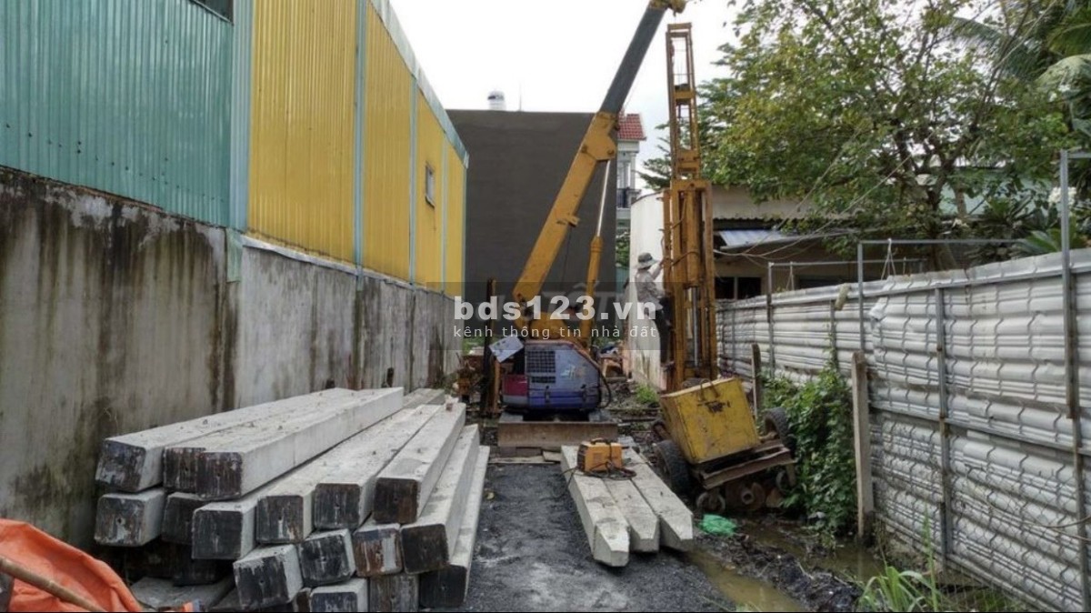 Bán nhà cấp 4 đường Thạnh Lộc 26 P.Thạnh Lộc Quận 12 lh 0911666321