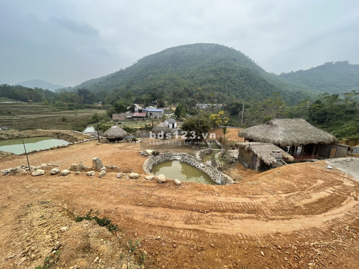 Cần bán khu đất nghỉ dưỡng bám suối 2,4ha TP Hoà Bình