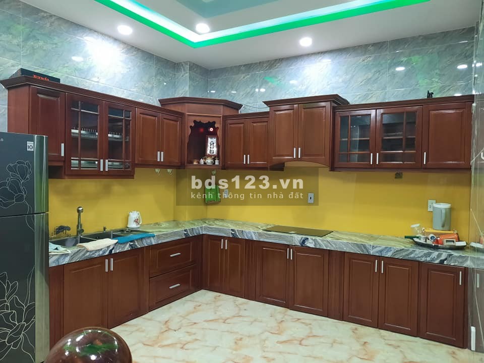Phá sản bán nhà kế Bốn Xã, BT, DT 64m² x 4 tầng BTCT, 4,99 tỷ, FULL nội thất