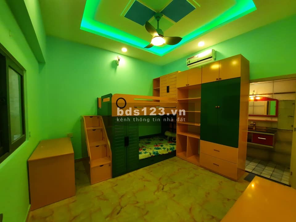 Phá sản bán nhà kế Bốn Xã, BT, DT 64m² x 4 tầng BTCT, 4,99 tỷ, FULL nội thất
