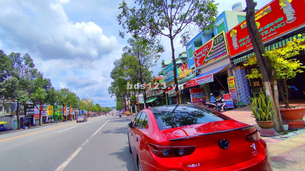 Tôi Chủ, Cần Bán 560m2 Đất T/Cư 100%,SHR,Đường nhựa, Gần Trường ĐH Thủ Dầu Một giá 950tr