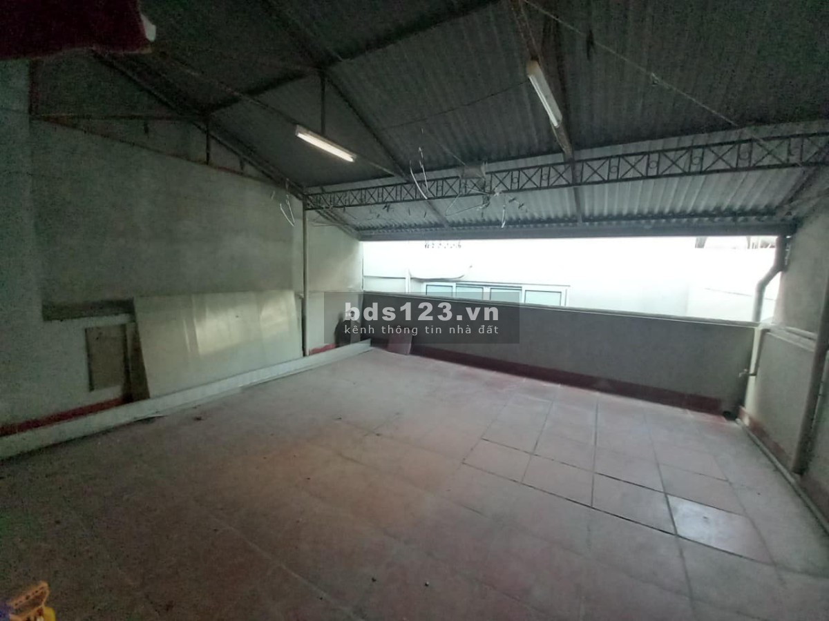 Bán nhà riêng chính chủ Thanh Xuân, DT 50m² x 4 tầng, 2 thoáng, giá 6 tỷ.