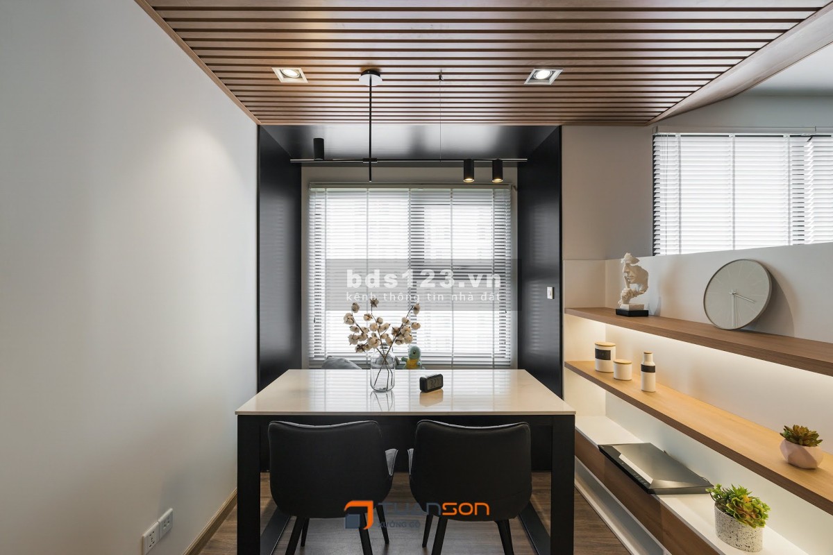 Chỉ 1.99 tỷ có ngay căn hộ 2PN góc 70m2 view bể bơi siêu thoáng, không bị che chắn