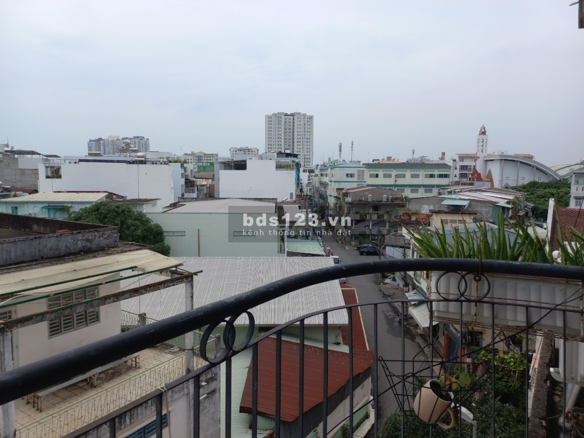Cho thuê căn hộ 80m² tầng 4 chung cư Lý Thường Kiệt Quận 11 LH 0937645887