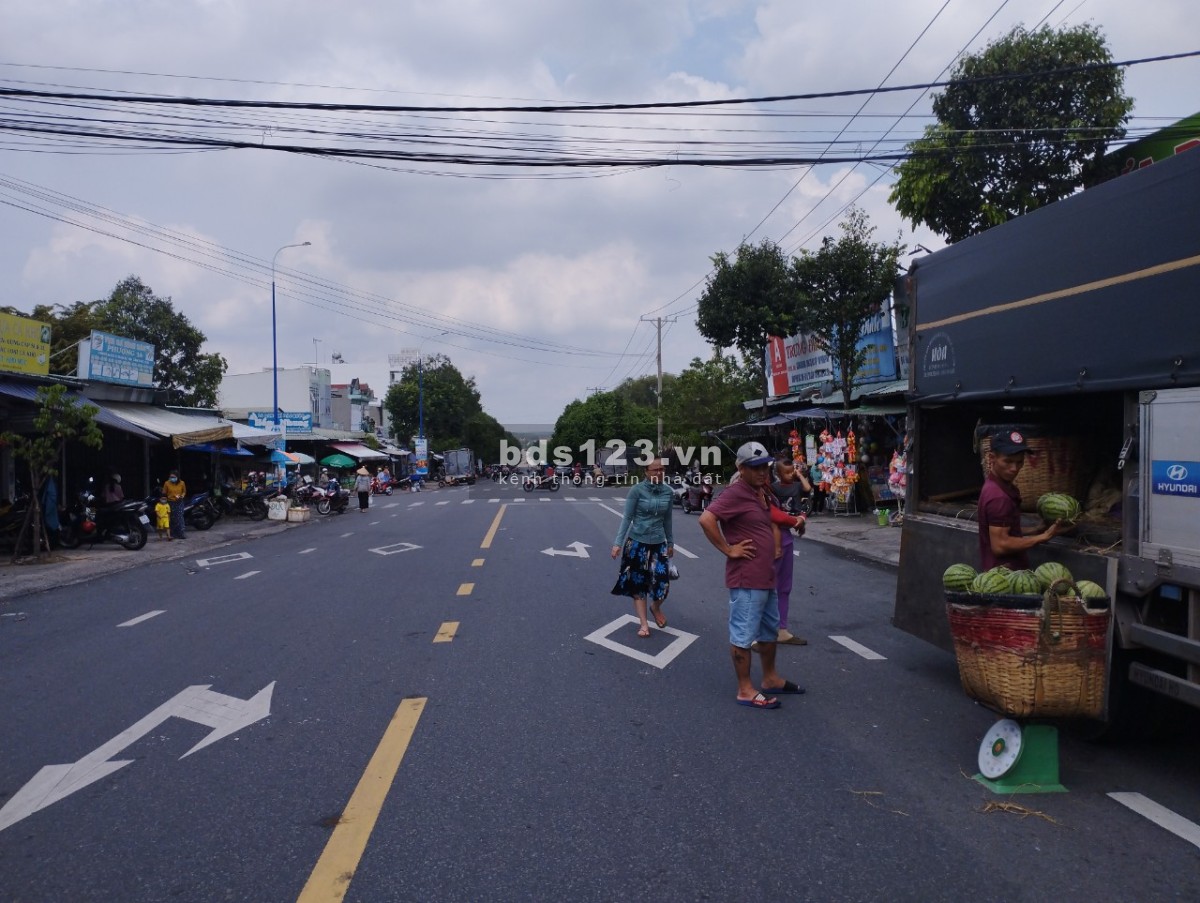 Bán đất Mỹ Phước 3 phía sau siêu thị, đường DL3 giá 1 tỷ 420 bao sổ