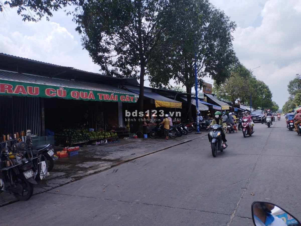 Bán đất Mỹ Phước 3 phía sau siêu thị, đường DL3 giá 1 tỷ 420 bao sổ