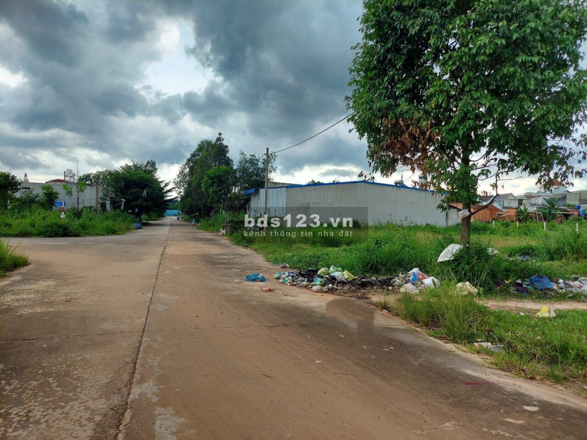 Bán đất Mỹ Phước 3 phía sau siêu thị, đường DL3 giá 1 tỷ 420 bao sổ