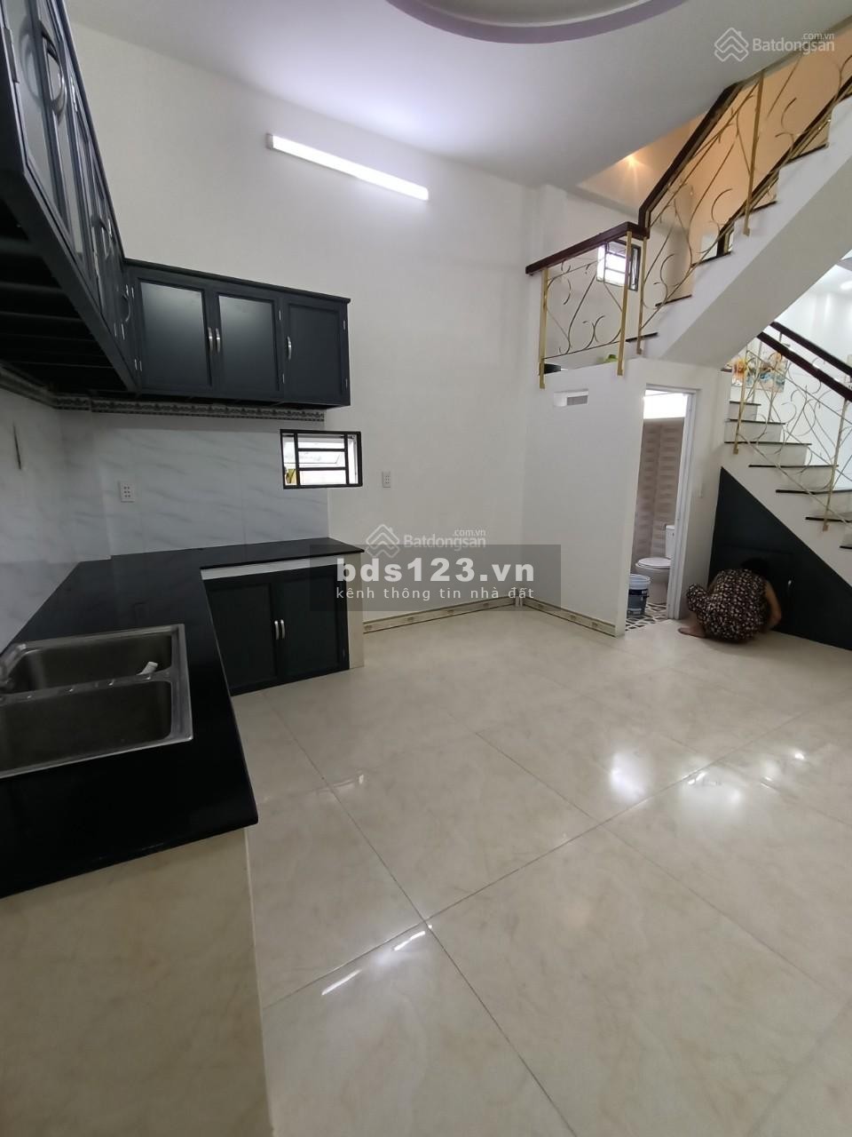 Cần bán nhà hẻm xe hơi Quận Gò Vấp, giá chỉ 4.9 tỷ, pháp lí sạch sẽ