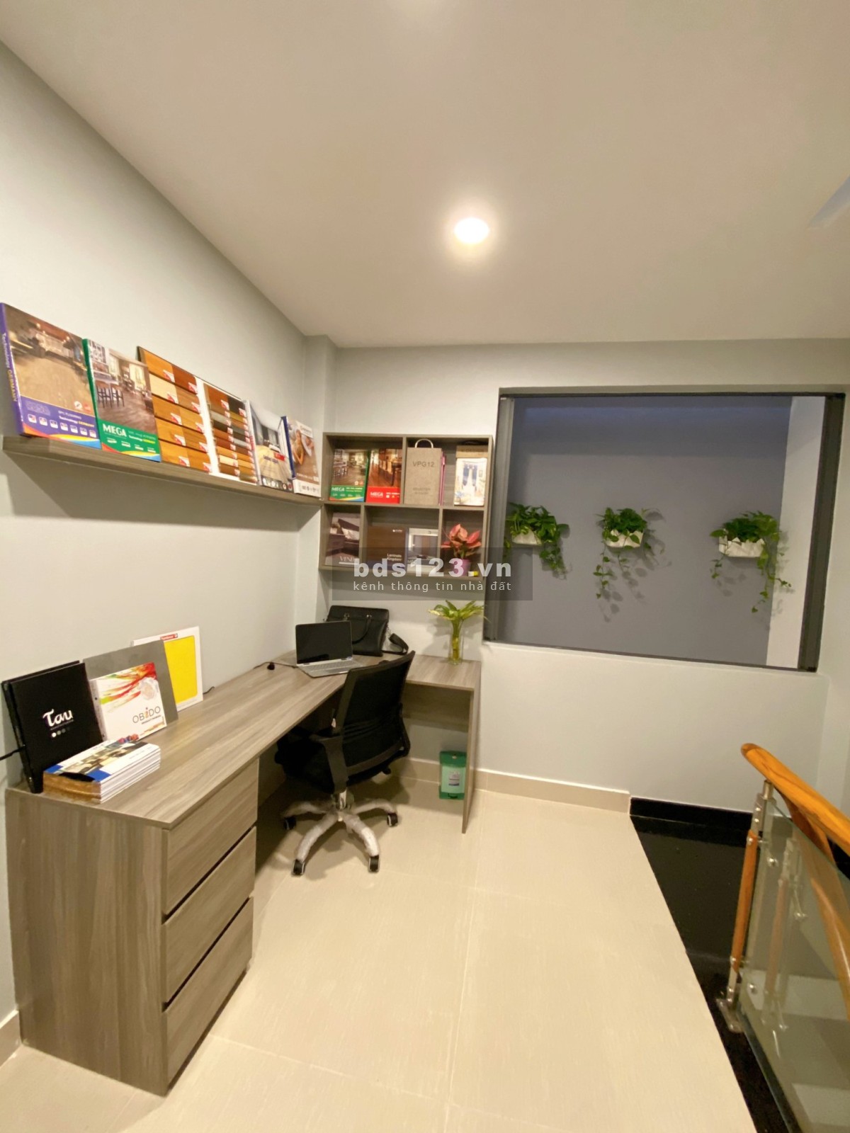 Chủ xuất cảnh cần bán gấp căn nhà hẻm xe hơi có thể ở hoặc cho làm văn phòng giá 8.3 tỷ