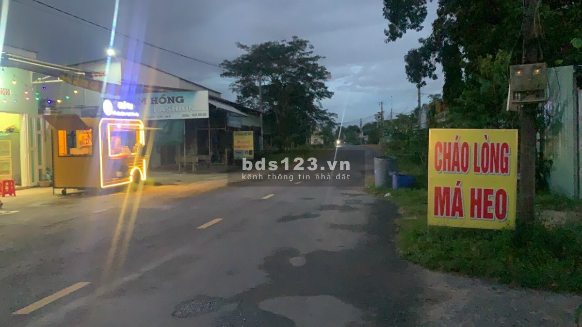 Cho thuê đất mặt tiền đường Giồng Lớn vị trí đẹp, giá tốt